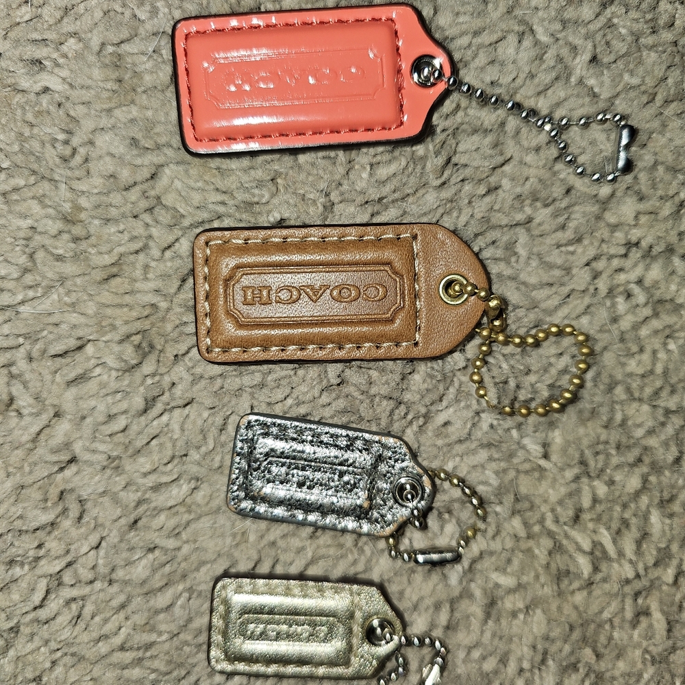 4 Coach Chain Assessories